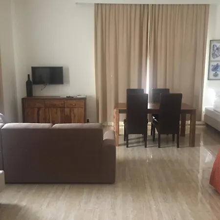 Za Radnici Apartment